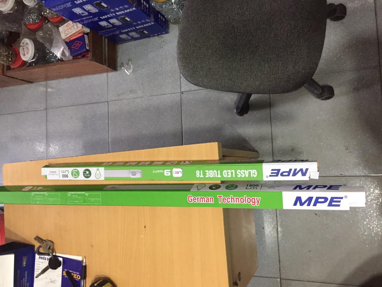 [HCM]BÓNG ĐÈN LED 06M THỦY TINH MPE