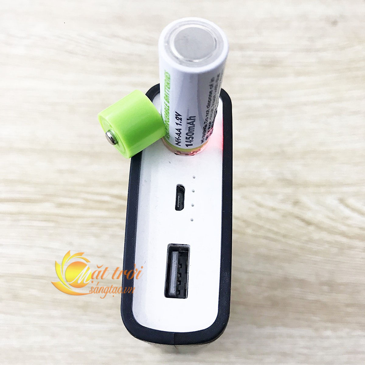 Pin tiểu AA 1450mAh tự sạc cắm cổng USB -