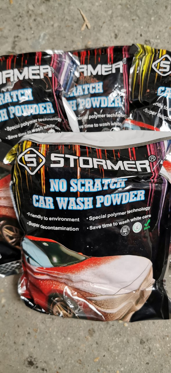 Bột rửa xe không chạm Stomer