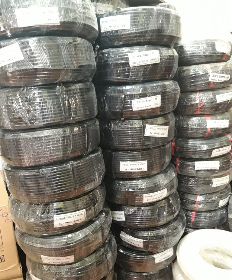 Siêu KM- Cuộn 15M dây phun sương PE màu đen 8mm