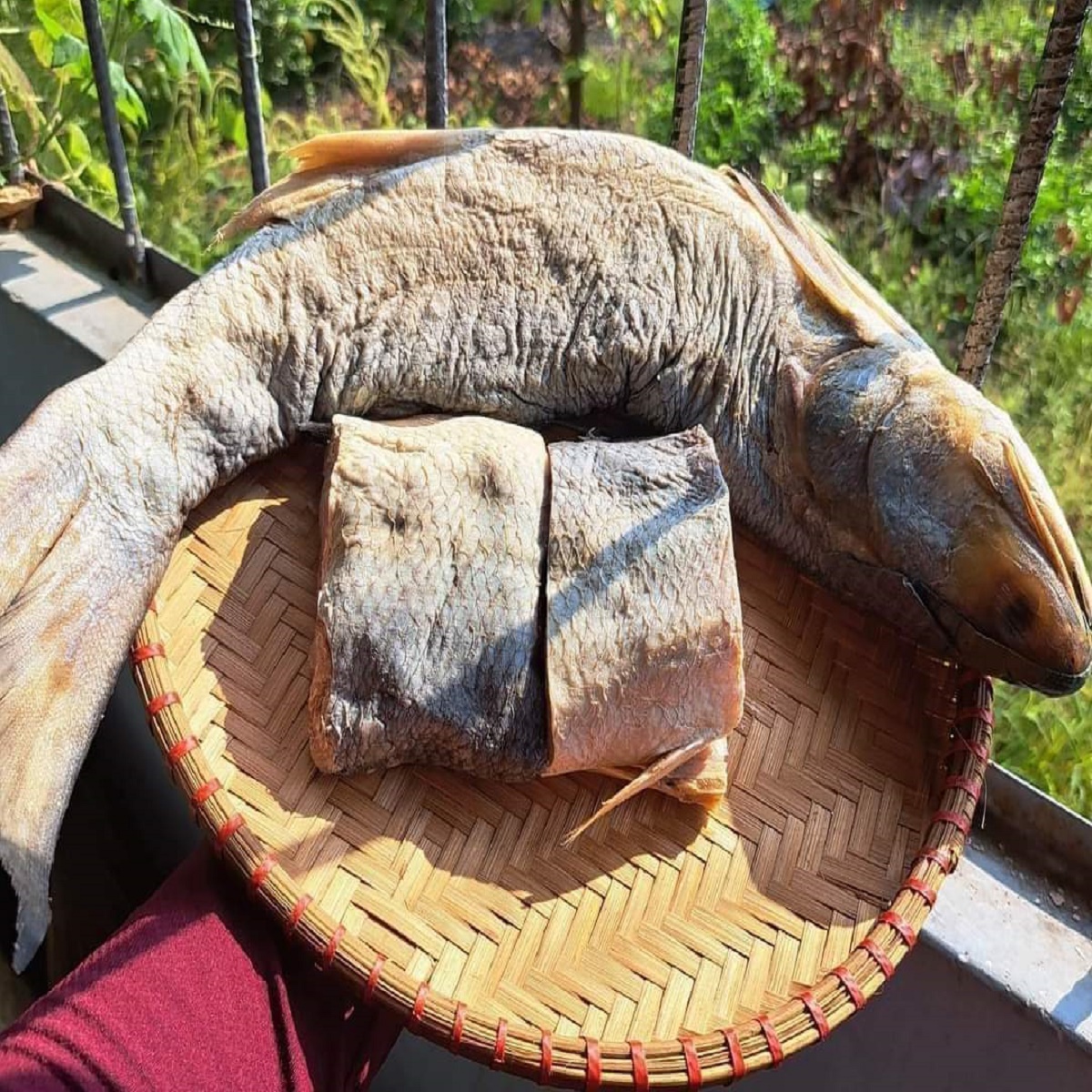 KHÔ CÁ CHÉT HƯƠNG CHƯNG VỚI THỊT BA RỌI NGON TUYỆT 1KG- Vựa Khô Nam Thiên