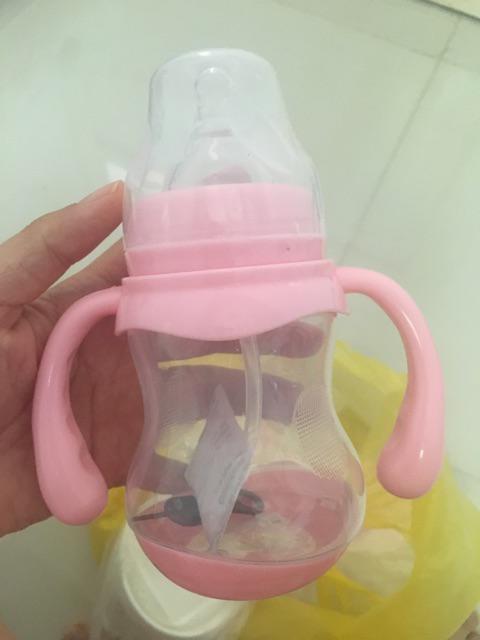 BÌNH SỮA 180ml CÓ TAY CẦM VÀ VAN CHỐNG SẶC