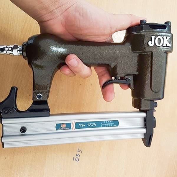 máy Bắn Đinh Ghim U 1013 Bọc Yên Xe