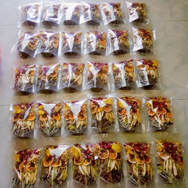 100gr Thảo Dược xông mặt đẹp da