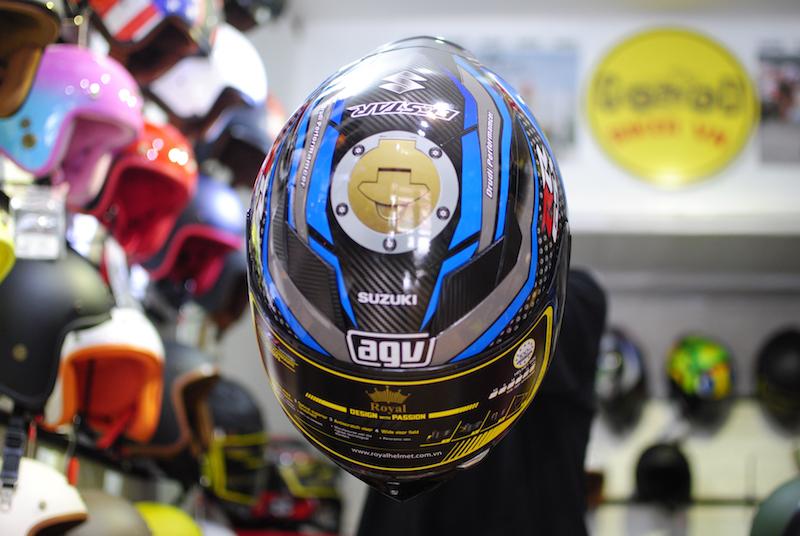 Mũ RoyalM138b lên tem Suzuki Xanh GP