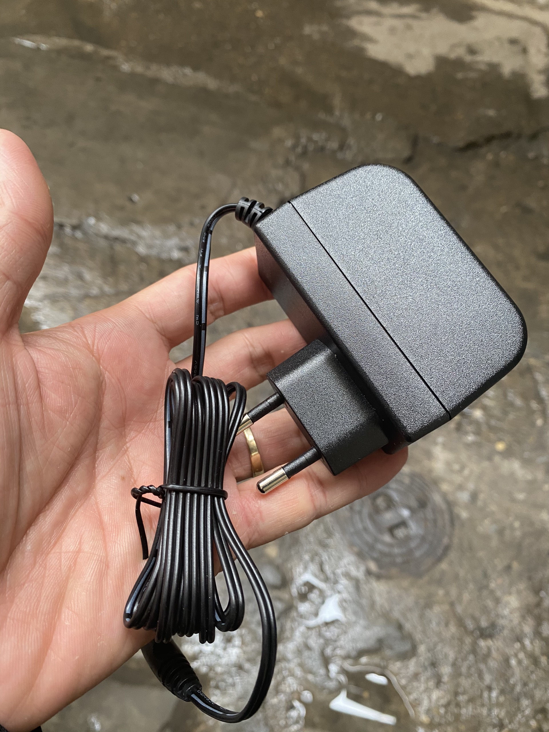 Sạc nguồn Wifi Tplink 12V 1.5A