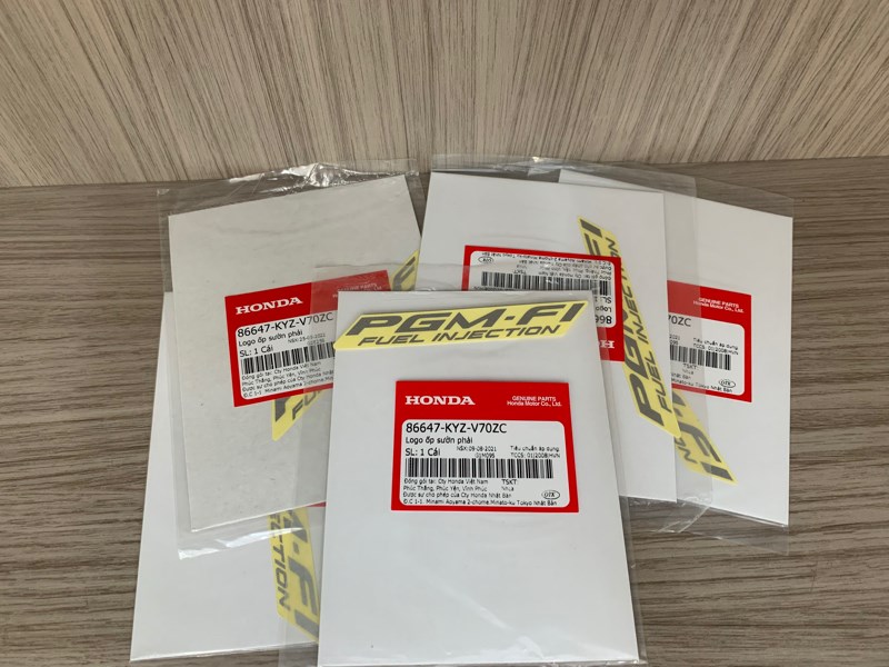 Tem chử PGM-Fi Future 125 (Miếng)