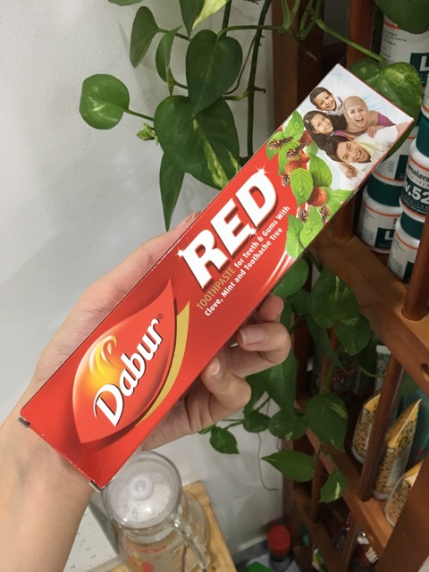 Kem đánh răng Dabur Red 100g/200g