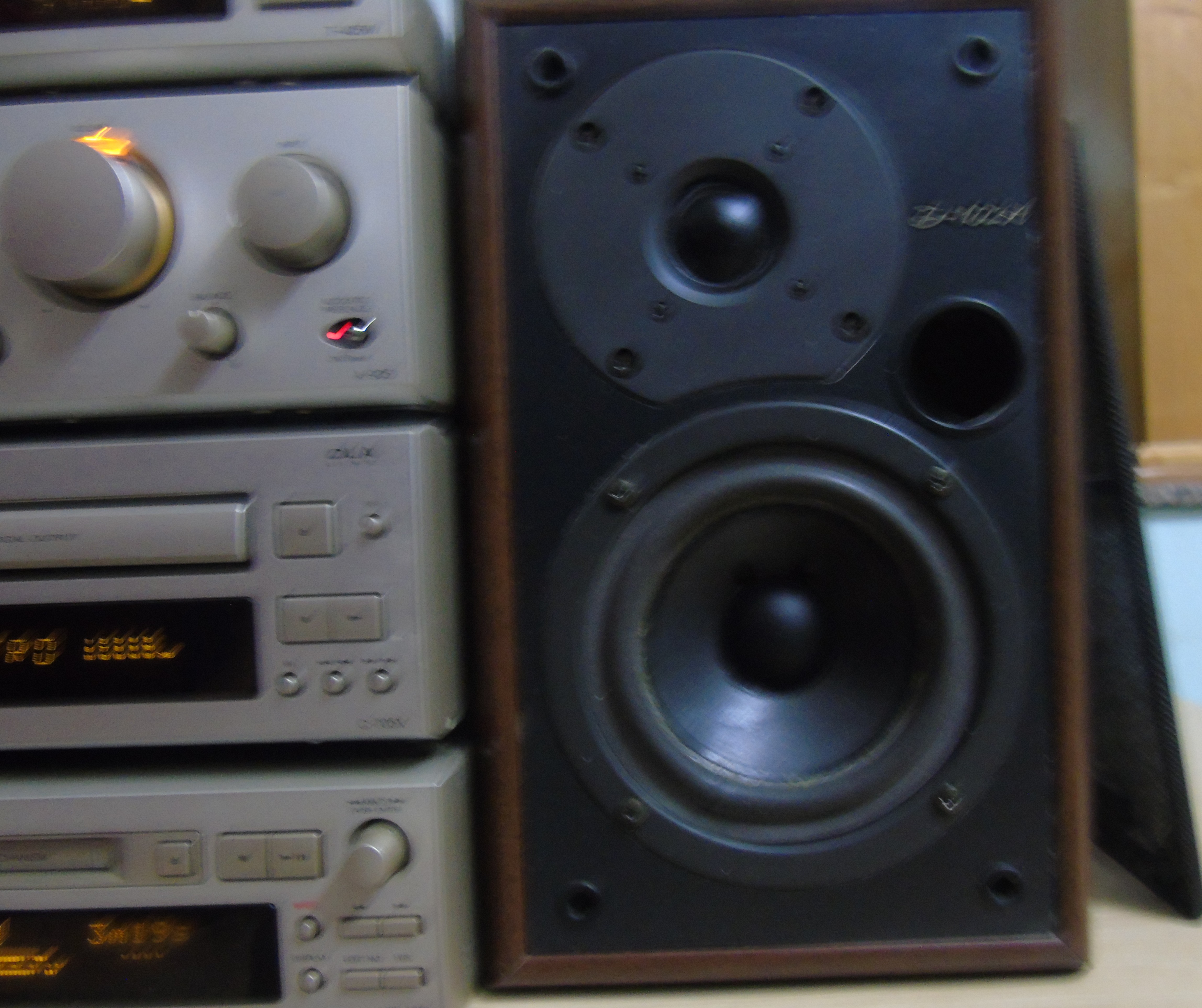 Dàn âm thanh Onkyo A905