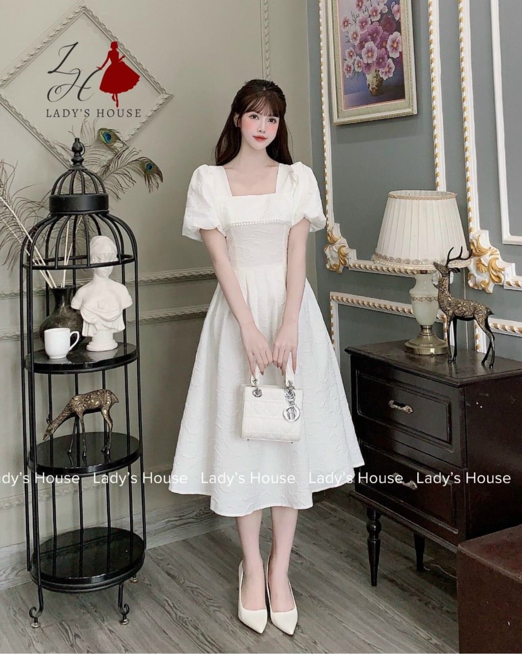 Đầm thiết kế cao cấp như hình, Đầm dáng dài dễ thương cổ vuông tay bồng sang chảnh, Đầm dáng xoè chất liệu gấm dày dặn như hình thích hợp đi chơi, đi làm