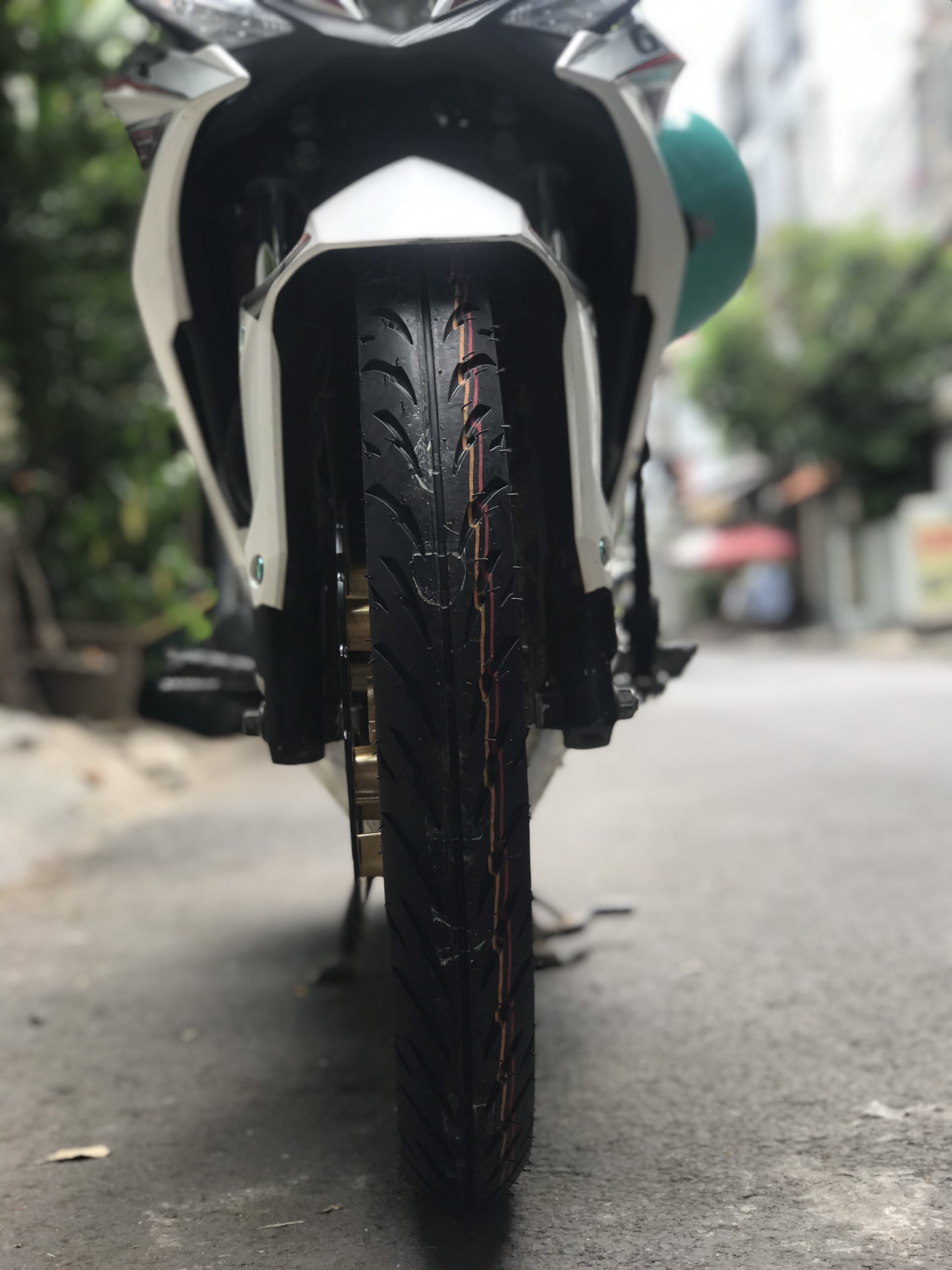 Vỏ QUICK Thái Đi Ruột Size 70/90-17