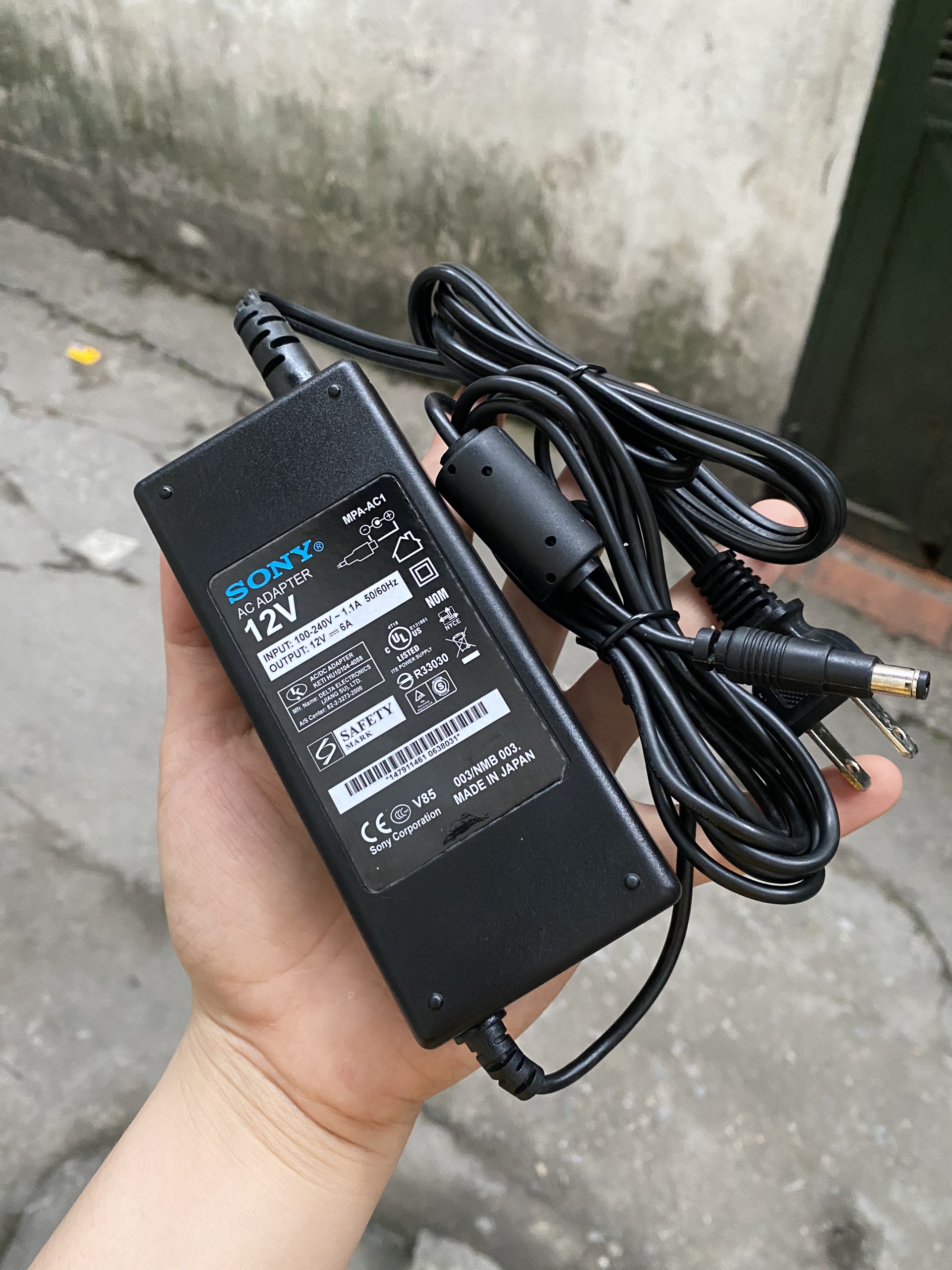 ADAPTER NGUỒN SONY 12V 6A CHÍNH HÃNG