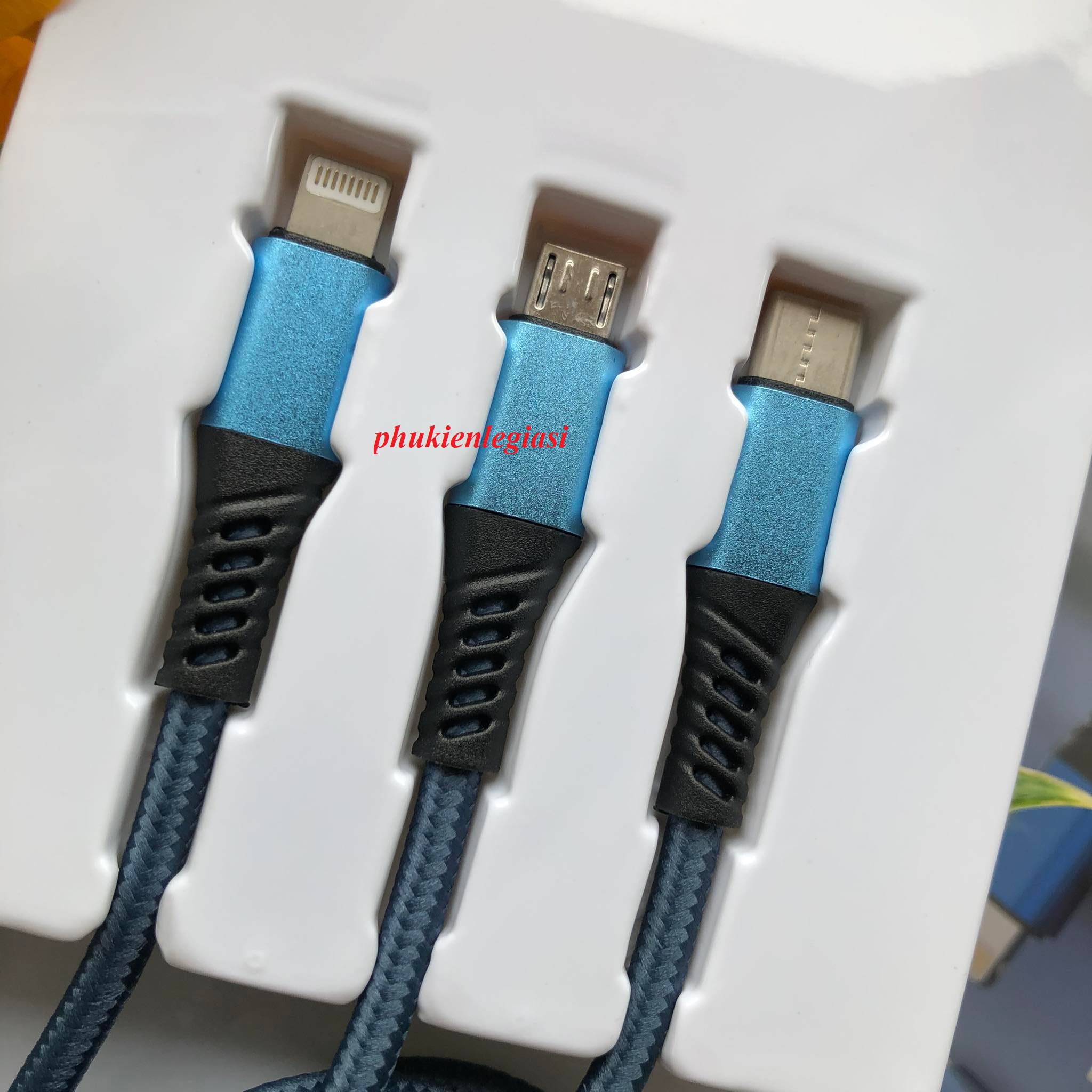 XÃ HÀNG THANH LÝ Cáp sạc BYZ 675 3 đầu dây dù đa năng Micro usb Type C Lightning BL675