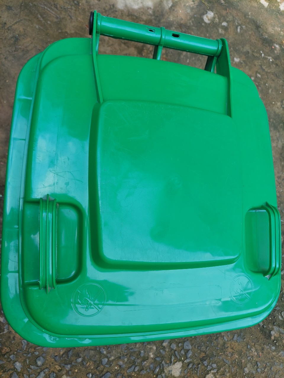 Thùng rác công nghiệp 60L