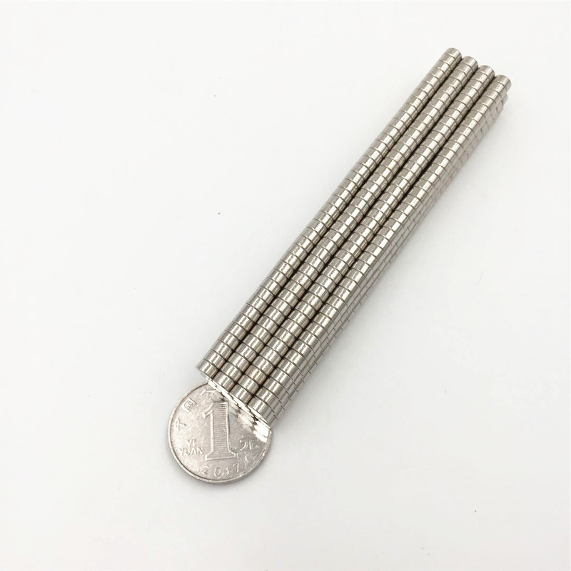 Nam châm đất hiếm 5x3mm mạ Niken lực từ N35