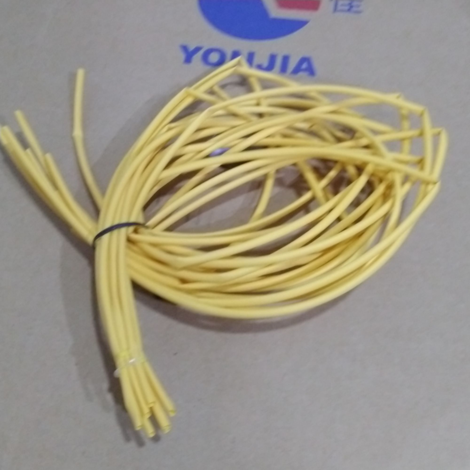 [HCM]10 mét ống gen co nhiệt phi 3mm màu vàng.