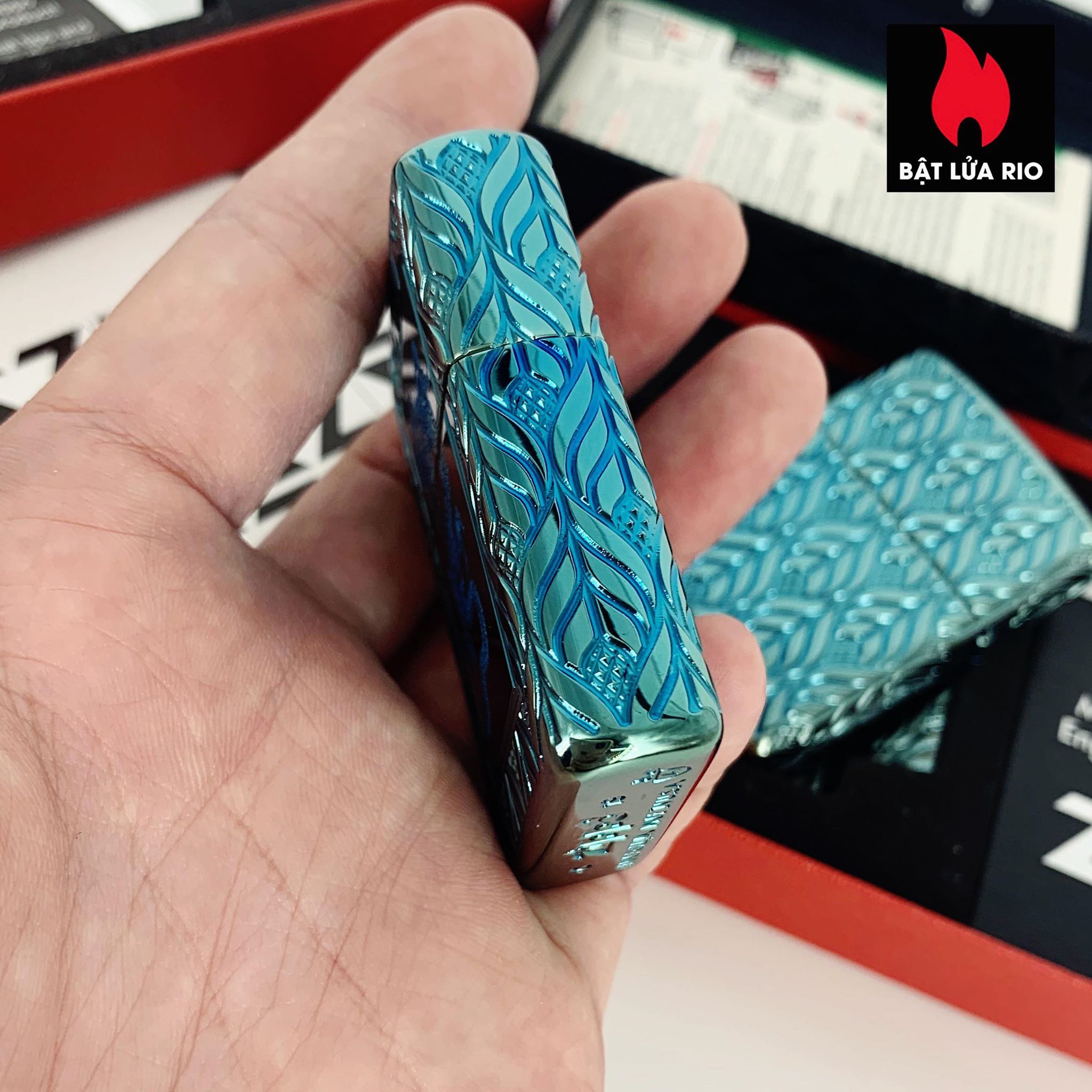 Bật lửa Zippo 49054 – Zippo Armor® High Polish Green Elegant Dragon