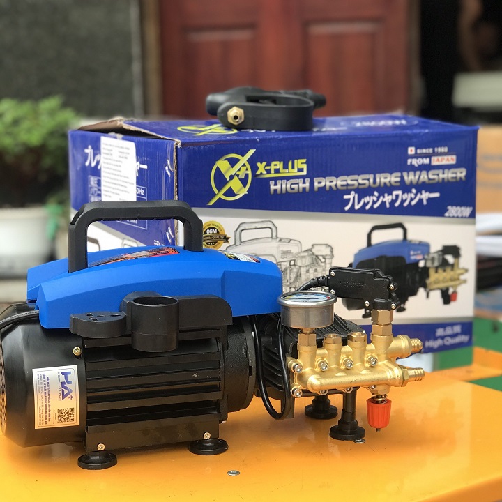 Máy Rửa Xe 2800W Xplus XP2800A - Có chỉnh áp - Rơ le tự ngắt