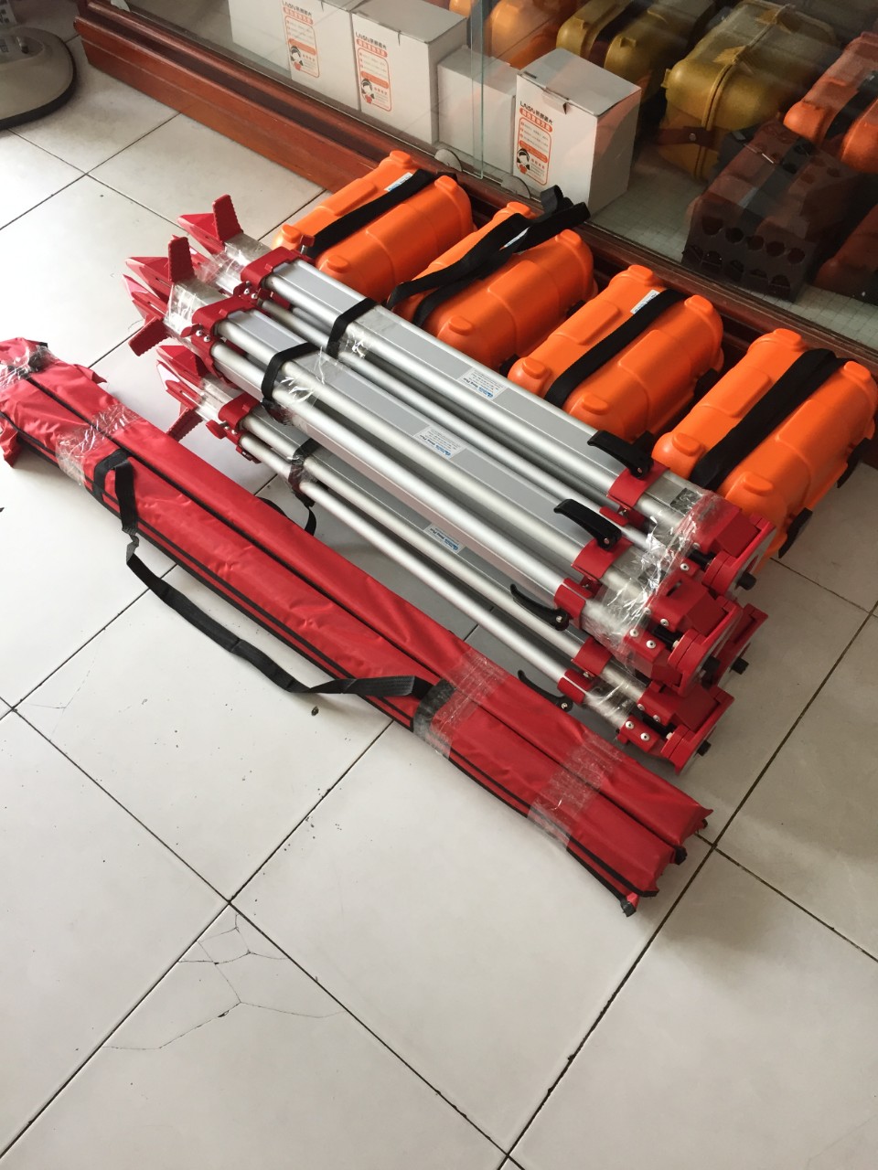 Mia nhôm 5m máy thủy bình