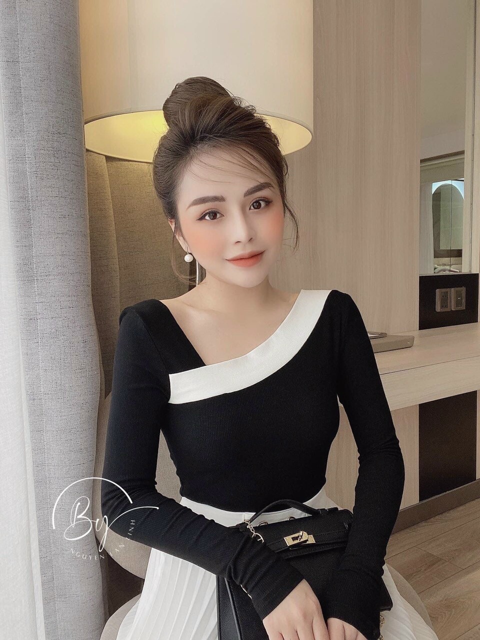 Áo borip tay dài cổ lá phối 2 màu bảng bự cực xinh TTSA0834