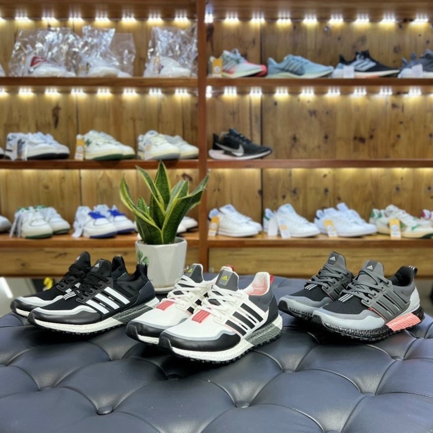 Giày thể thao sneaker EQ 21 đen trắng mới