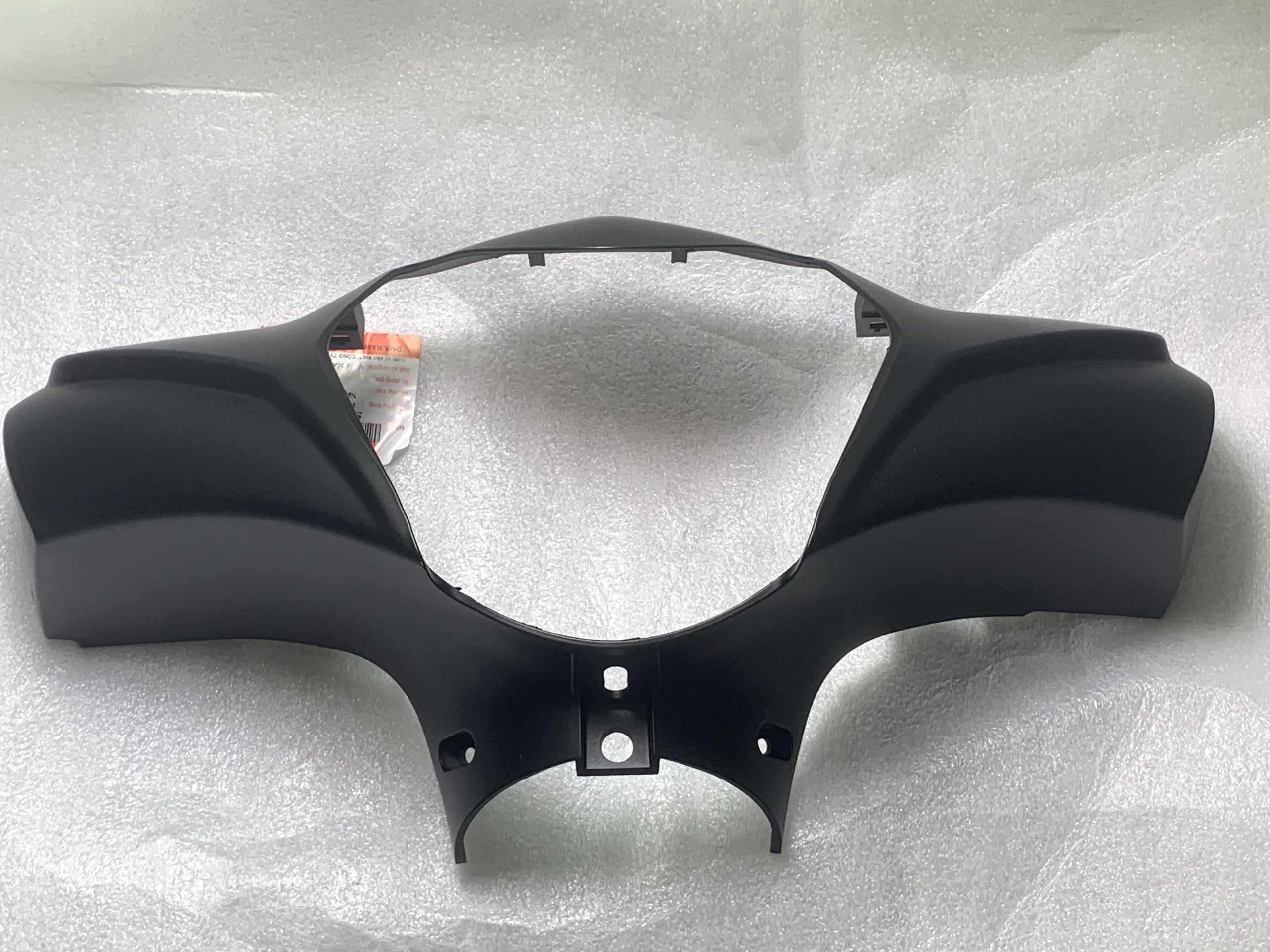(SD9)NẮP TAY LÁI TRƯỚC XE SỐ ELEGANT ĐỜI 2019 SYM