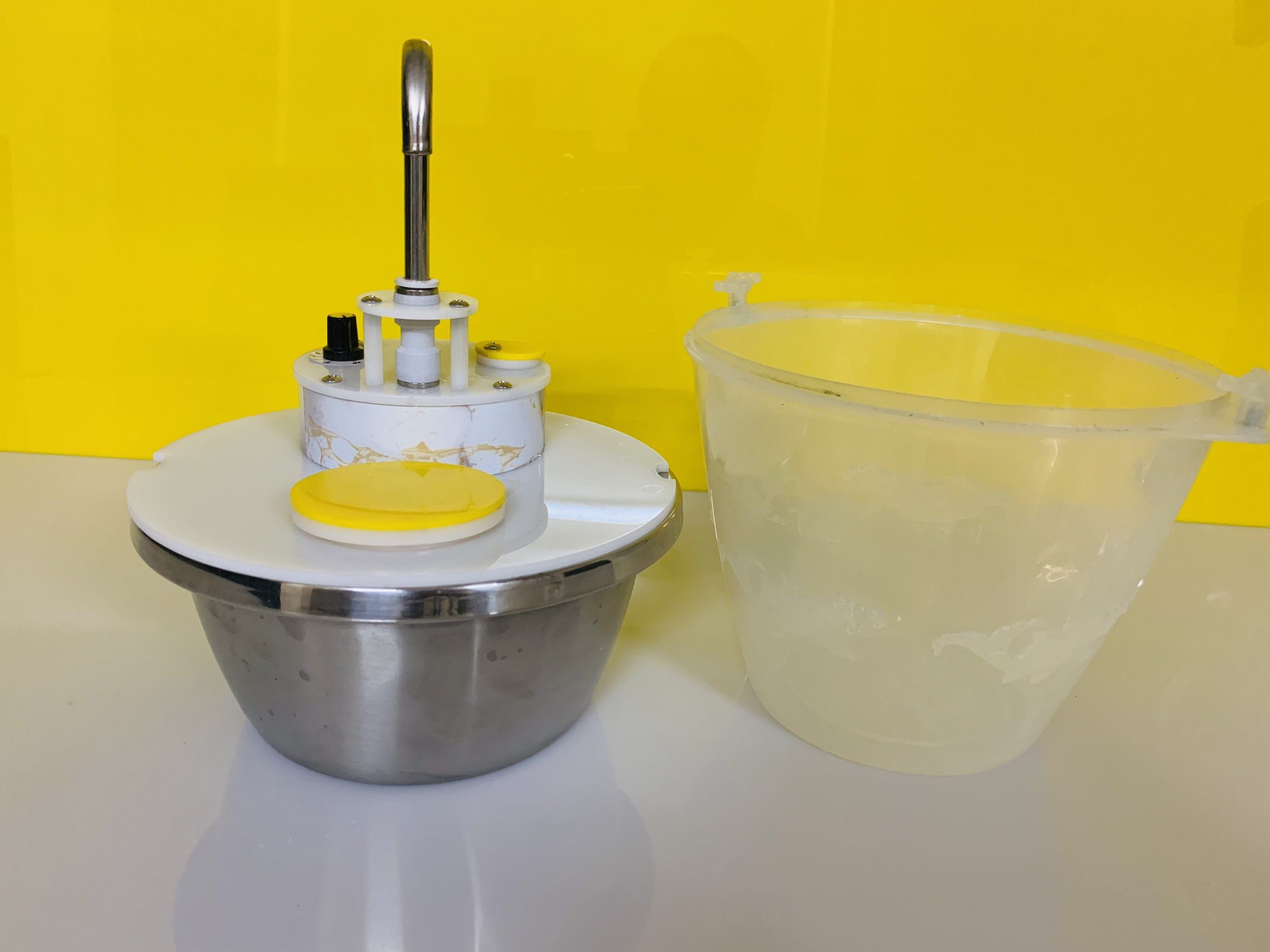 BÌNH RÓT RƯỢU - ƯỚP LẠNH RƯỢU