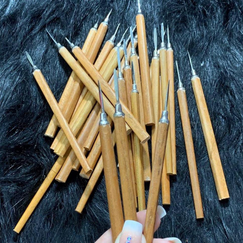 cây lấy khoé móng cán gỗ chuyên dụng nail