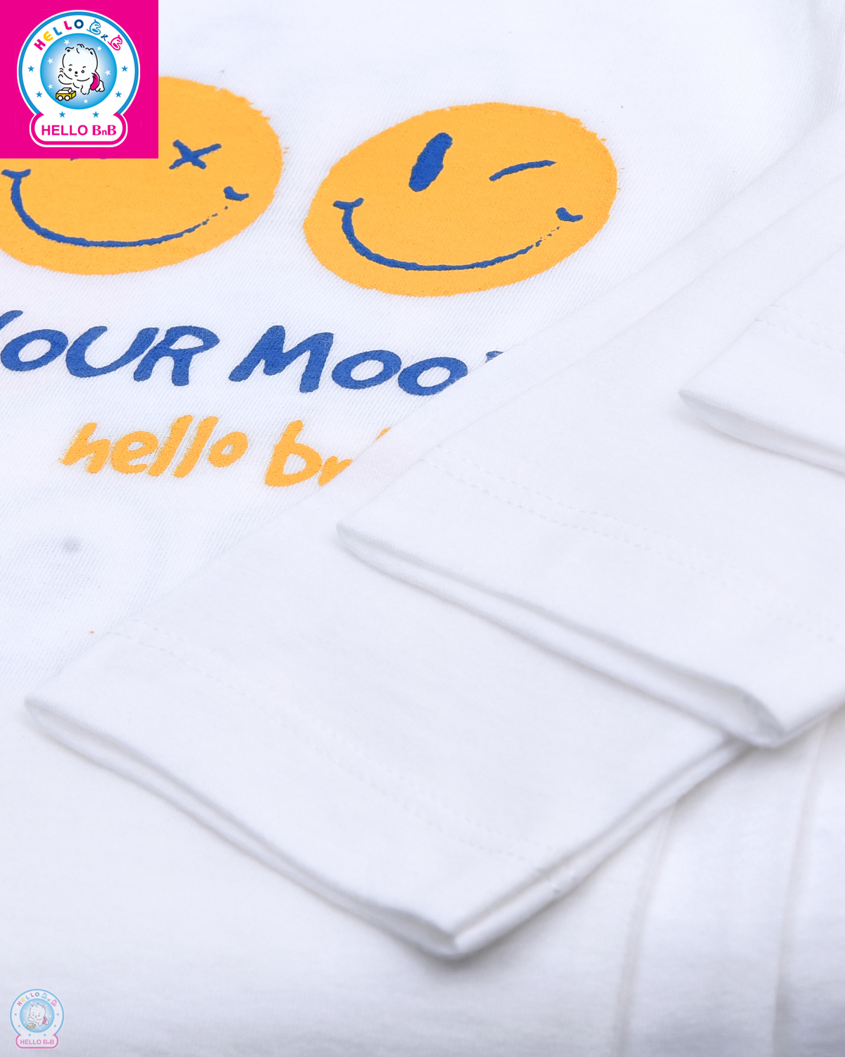 Áo nút vai trắng tay dài AL0013 (Hình in ngẫu nhiên) - HELLO BB