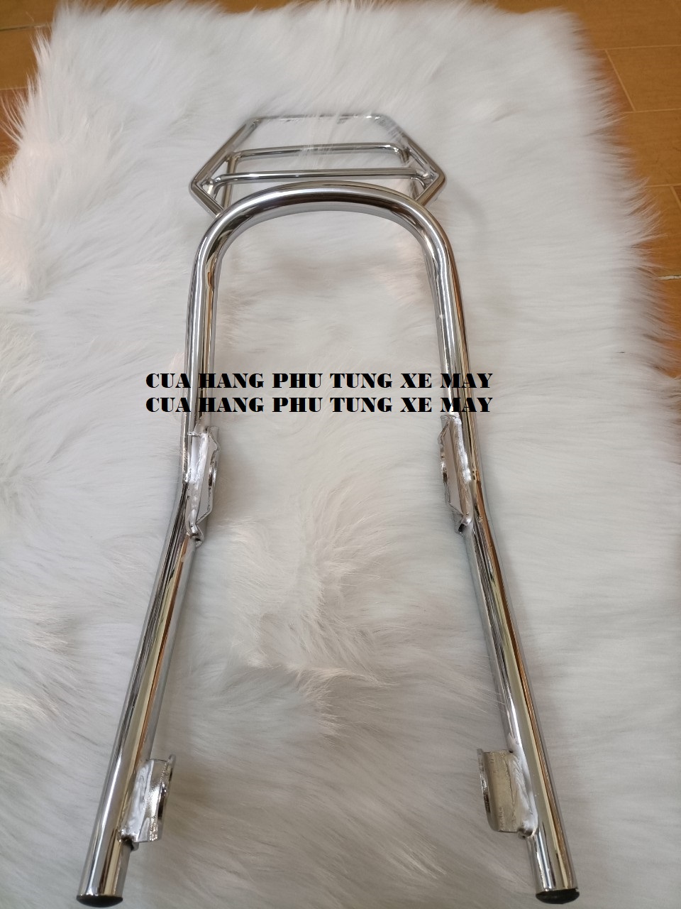 Cảng sau xe Win 100 inox cao cấp