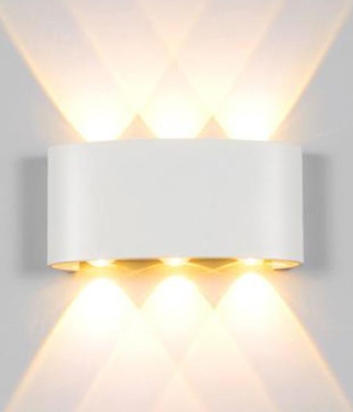 Đèn tường rọi 6 tia ánh sáng vàng độc đáo