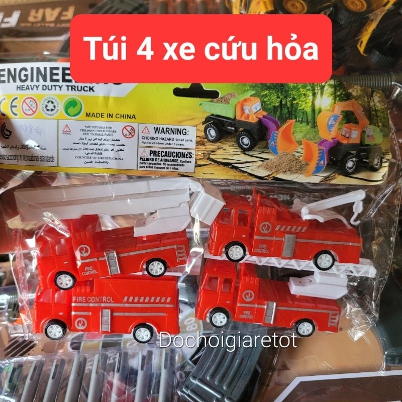 Túi 4 xe cứu hỏa màu đỏ đà trớn cho bé