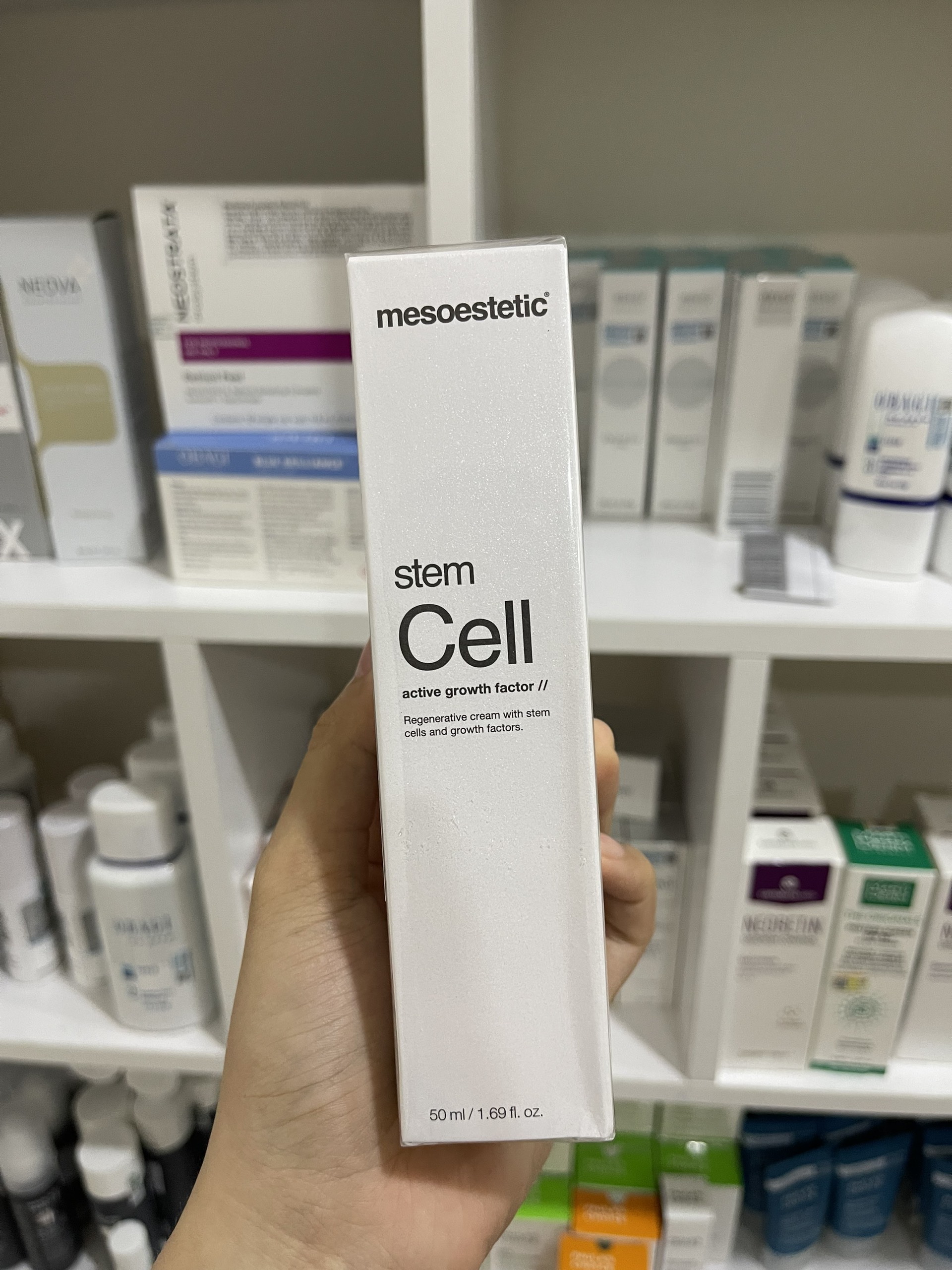 Kem Dưỡng tế Bào gốc Stem Cell Active Growth Factor Mesoestics 50ml - NHẬP KHẨU