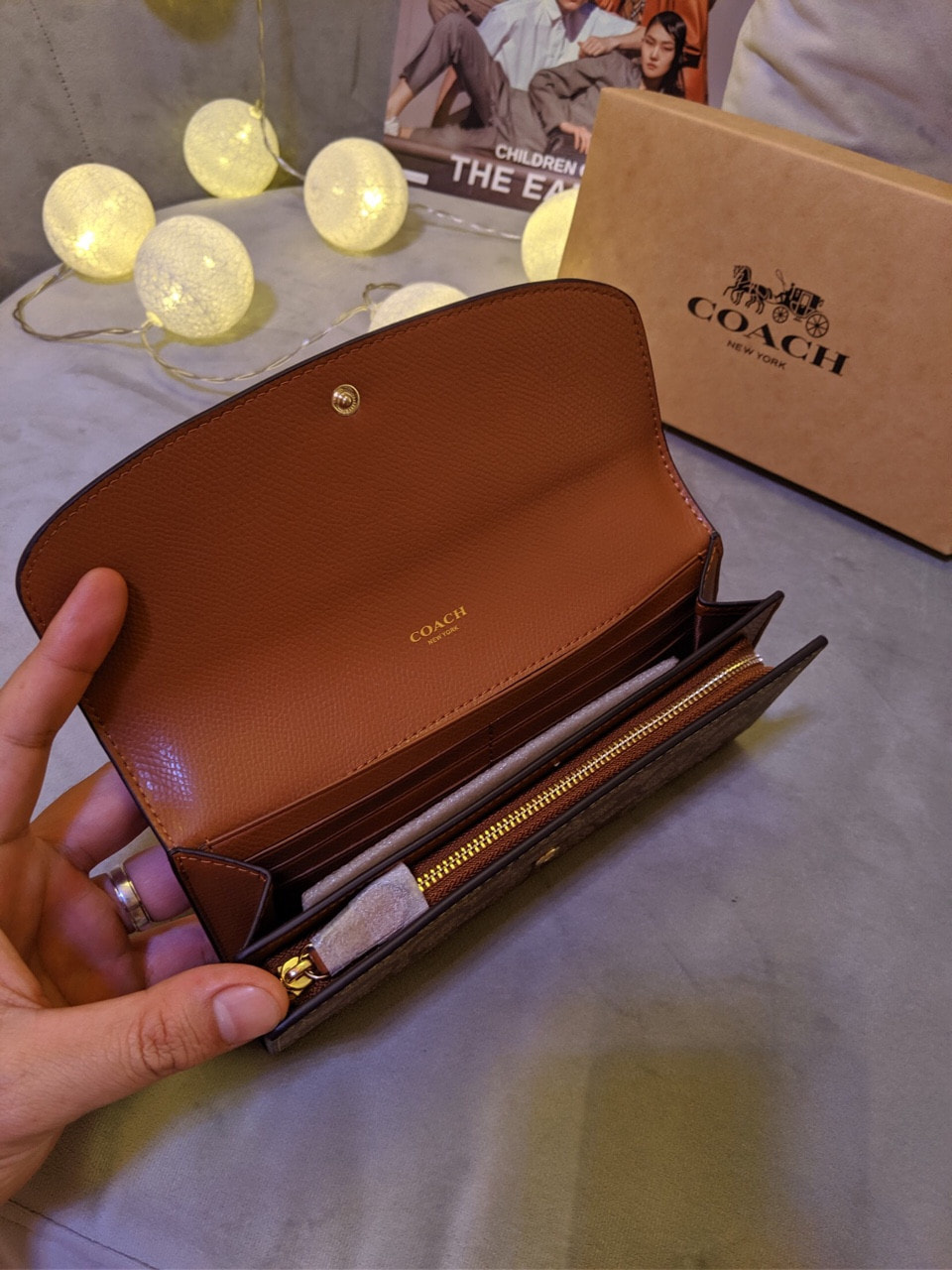Ví Coach dài size 20 F54022