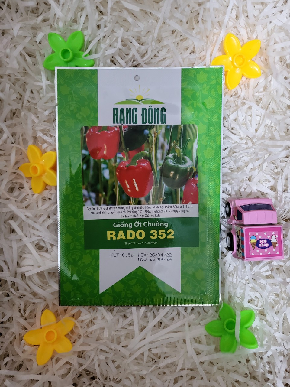 Hạt giống ớt chuông rạng đông rado 352