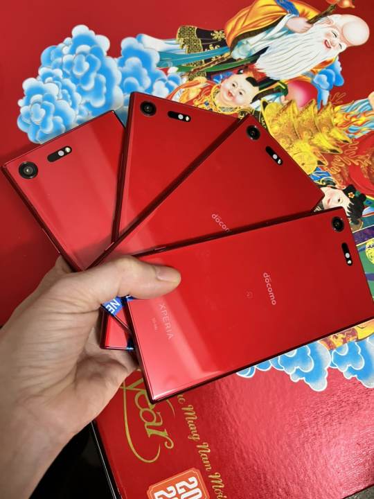 sony điện thoại Sony Xperia XZ Premium (4GB/64GB) mới Chính Hãng -Camera sau: 19 MP Camera trước: 13 MP CPU: Snapdragon 835 8 nhân,bao đổi miễn phí…
