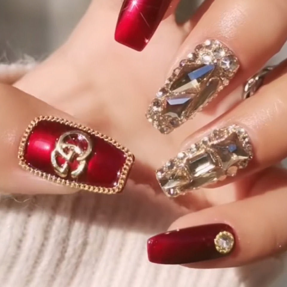 Đá khối chân vàng siêu bền, sáng - Mini Nails