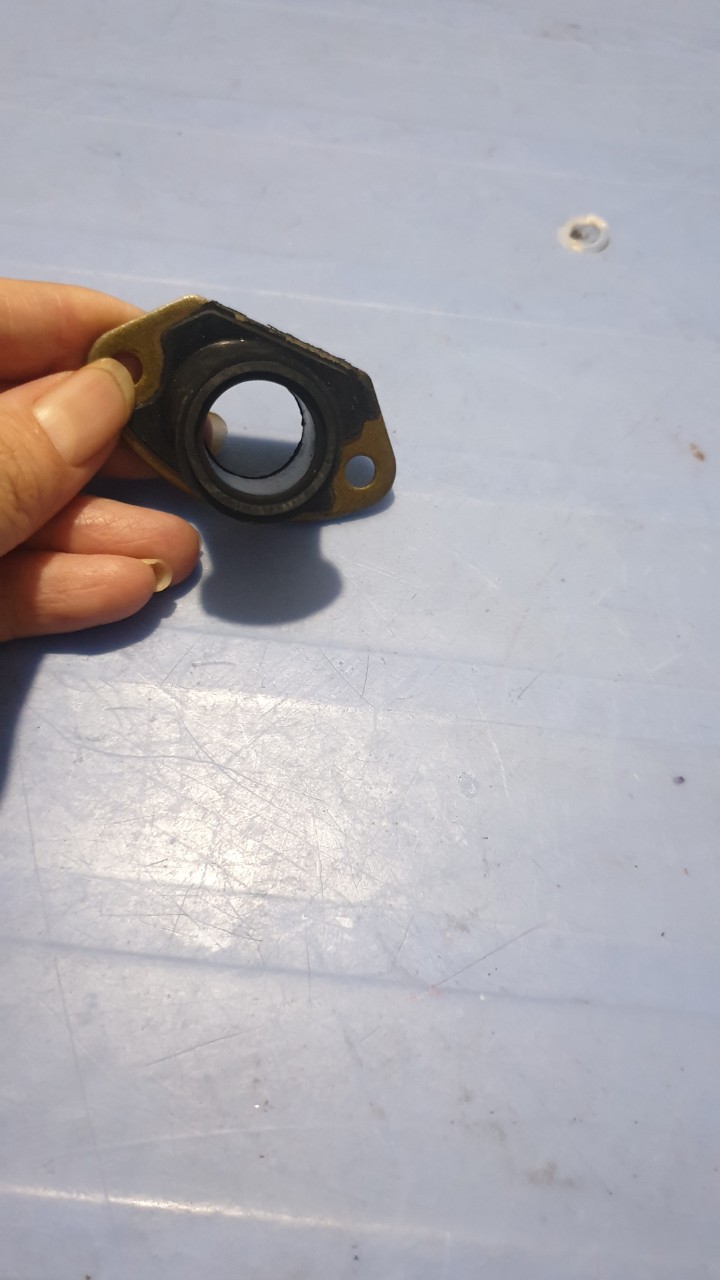 Cổ xăng máy cưa xích 5200