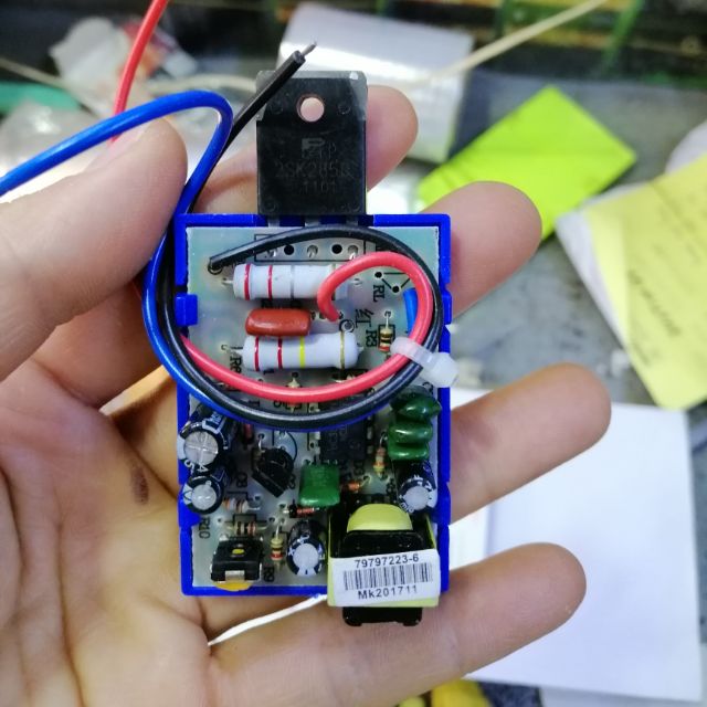 Bộ nguồn 3 dây 21