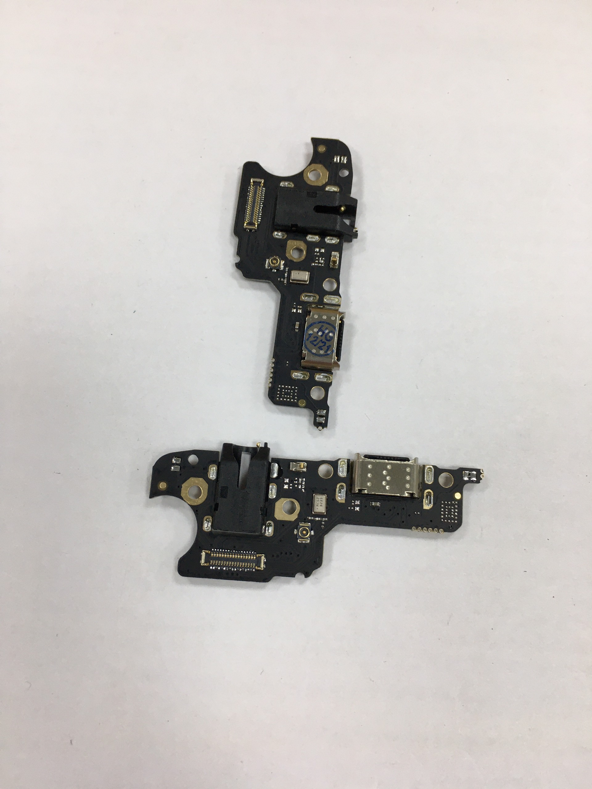 Bo mạch sạc Oppo Realme C25