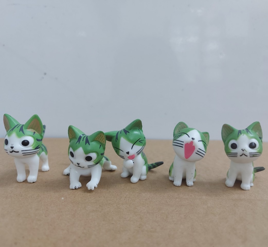 Phụ kiện trang trí tiểu cảnh: Mẫu mèo Chii