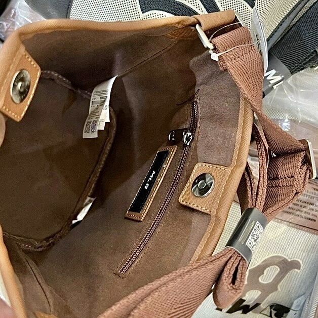 [ẢNH THẬT] Túi Tote Basic Big Logo Canvas Quai Đeo Điều Chỉnh Size 23
