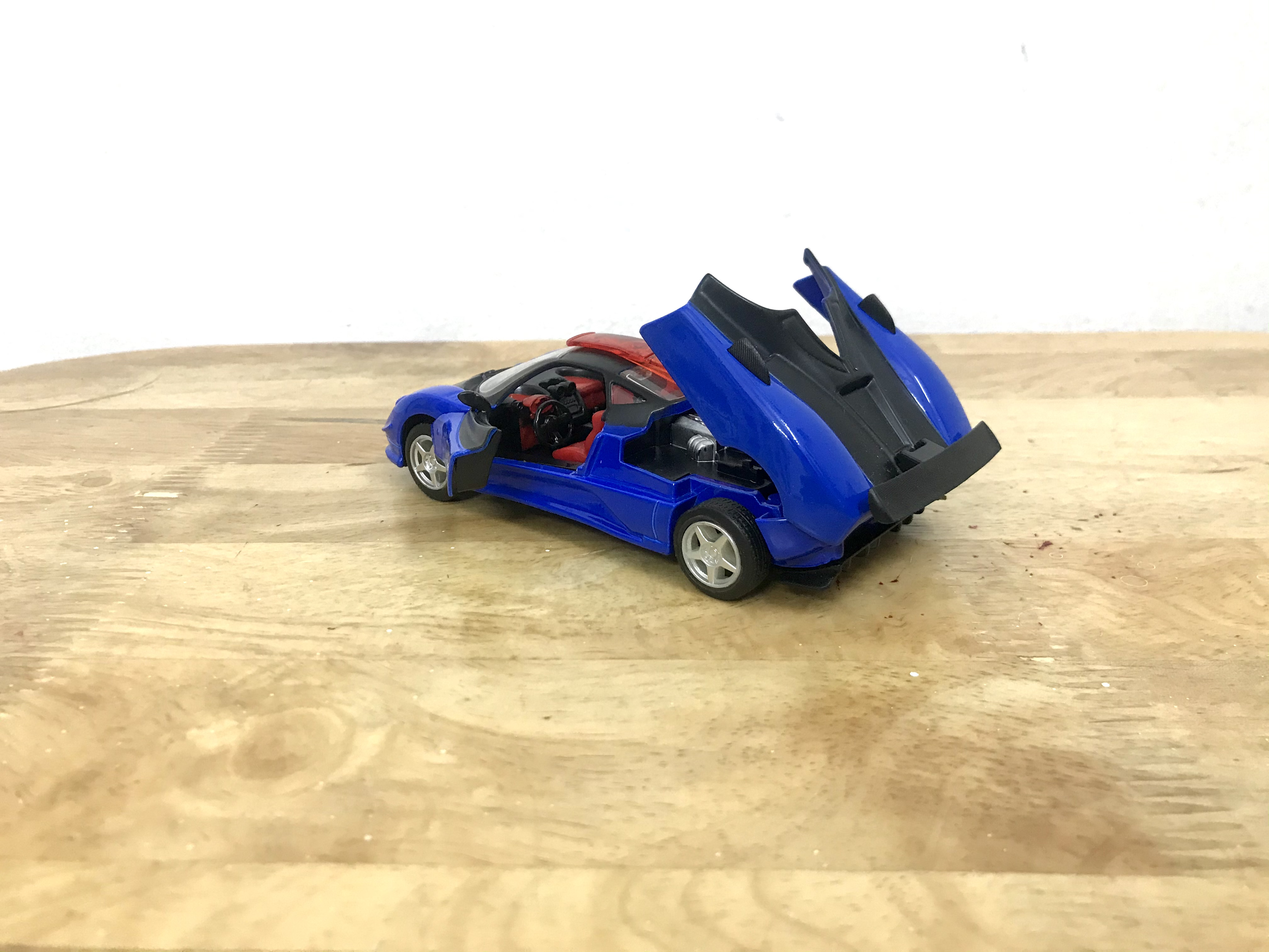 Mô hình xe Pagani Zonda Riviera _ Tỷ lệ 1:32
