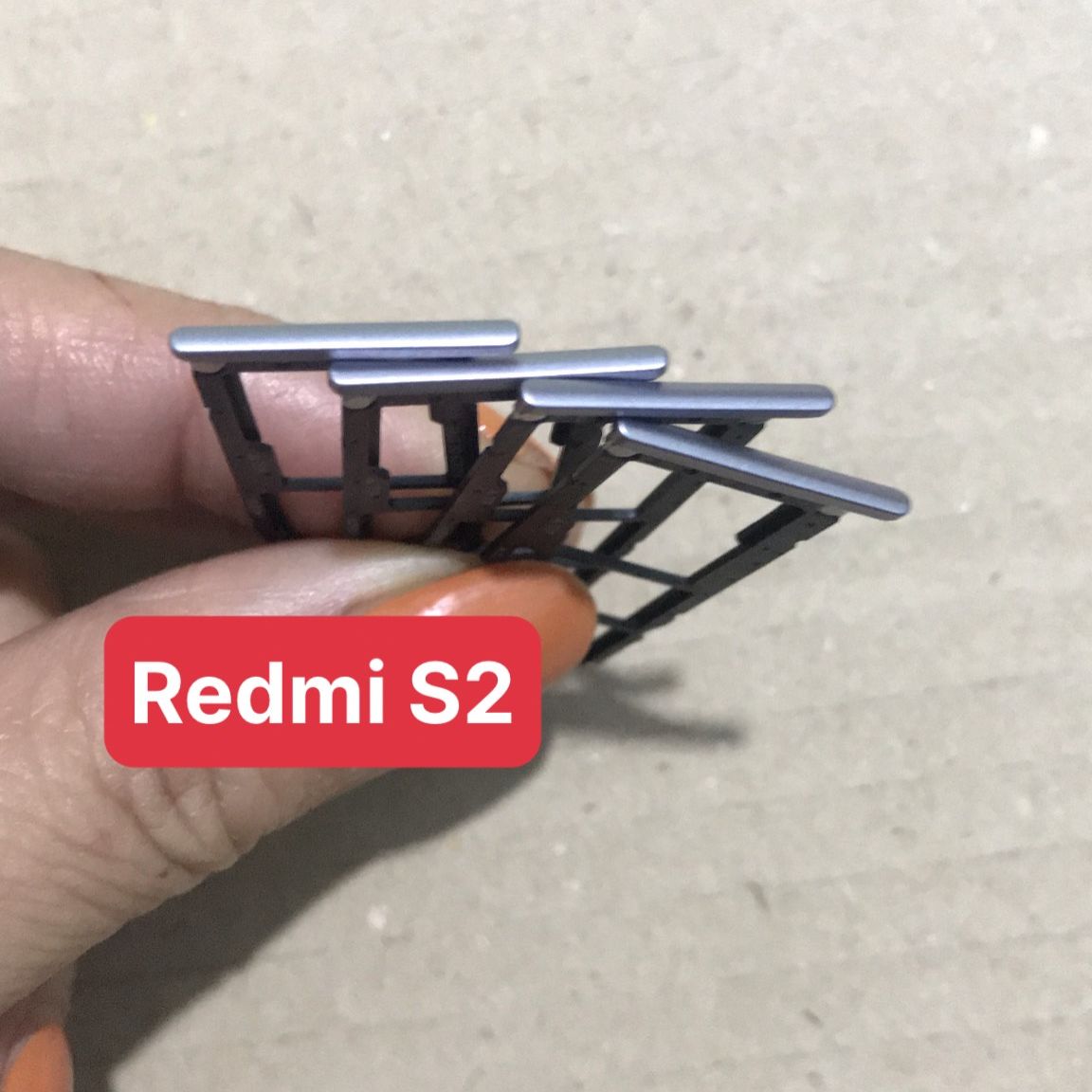 Khay sim xiaomi Redmi S2