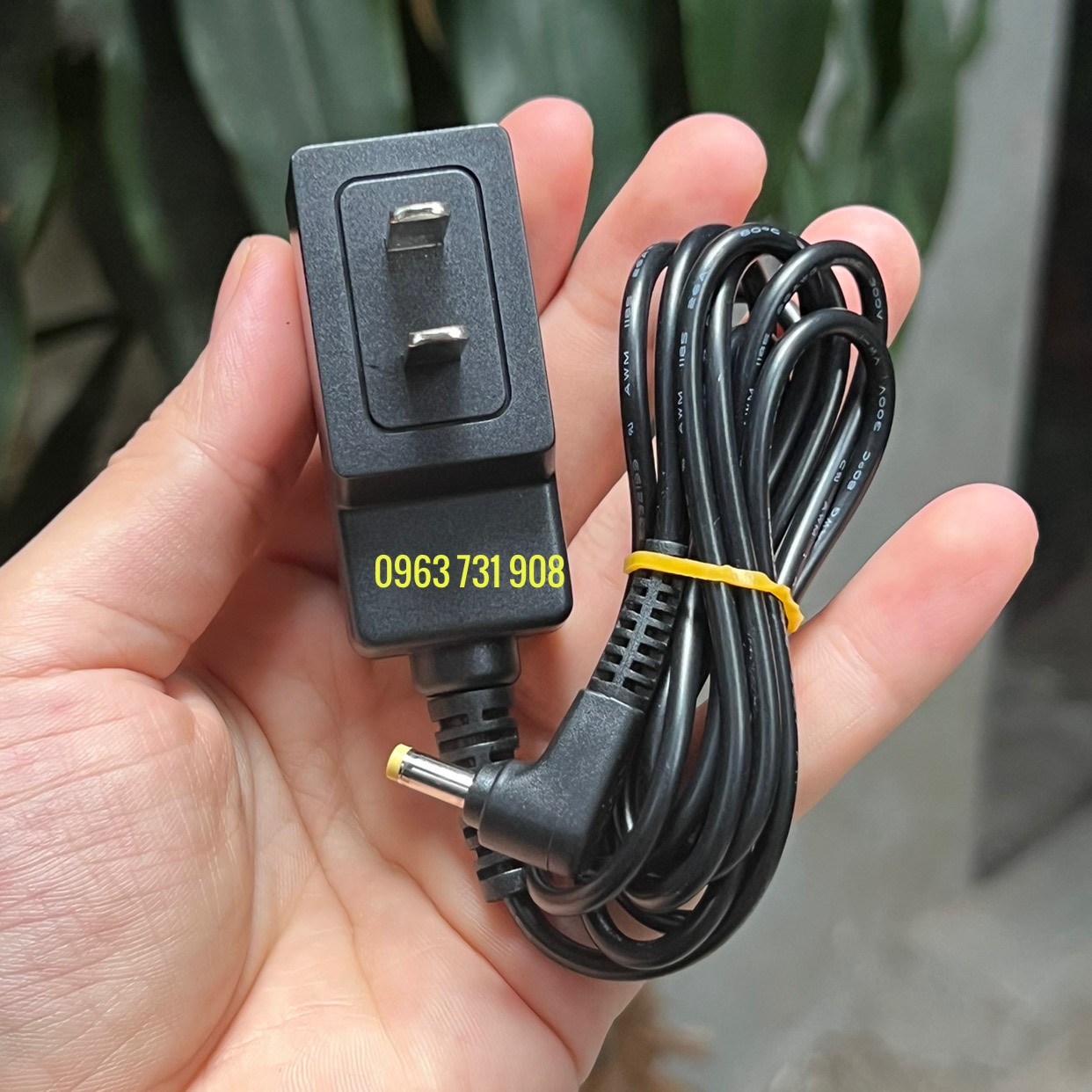 Bộ đổi nguồn cho máy đo huyết áp Omron