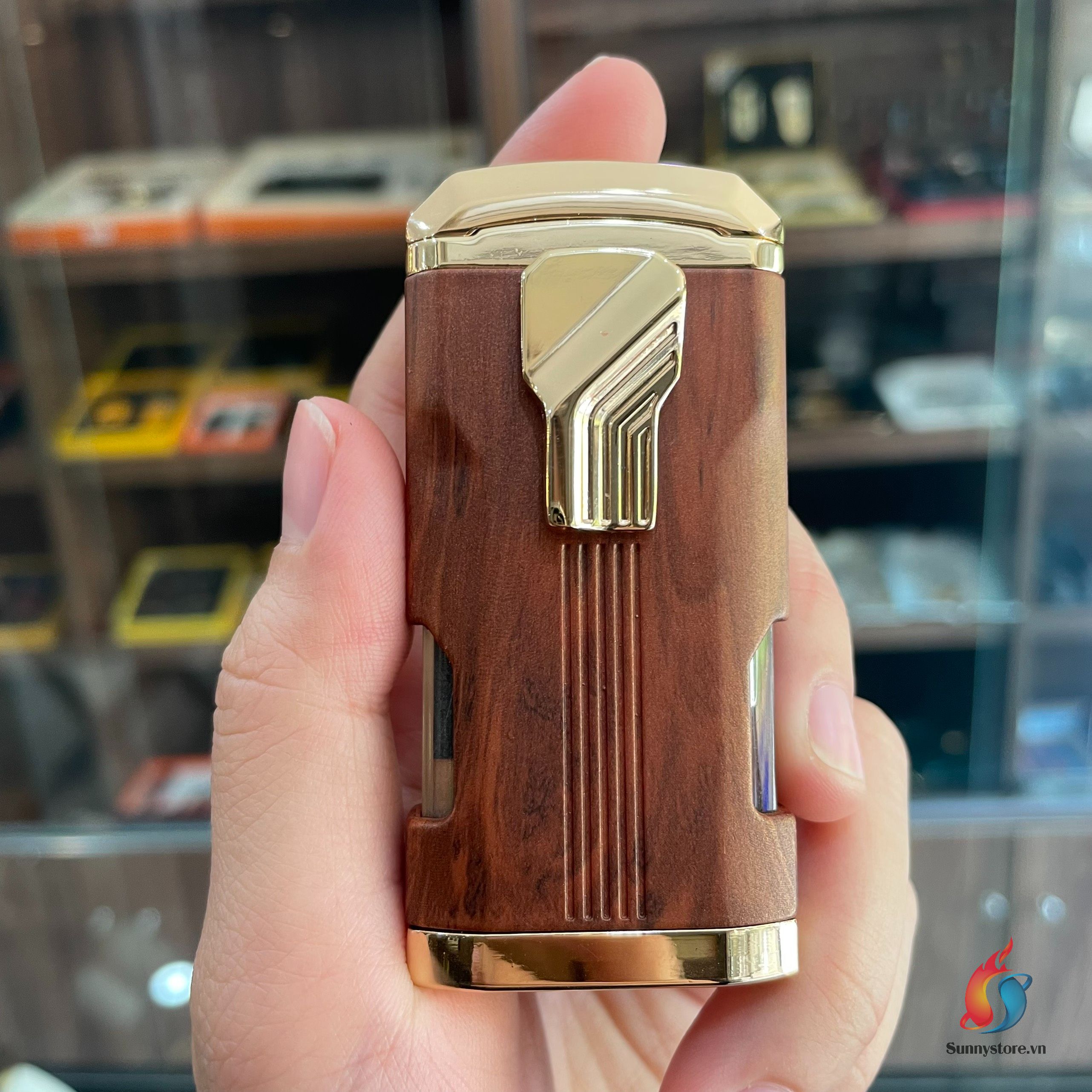 Bật lửa xì gà 3 tia kèm đục Cohiba COB107