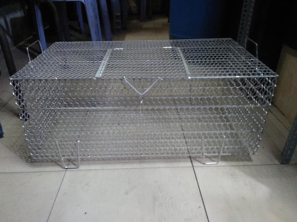 Lồng nuôi gà con lưới mắt sên