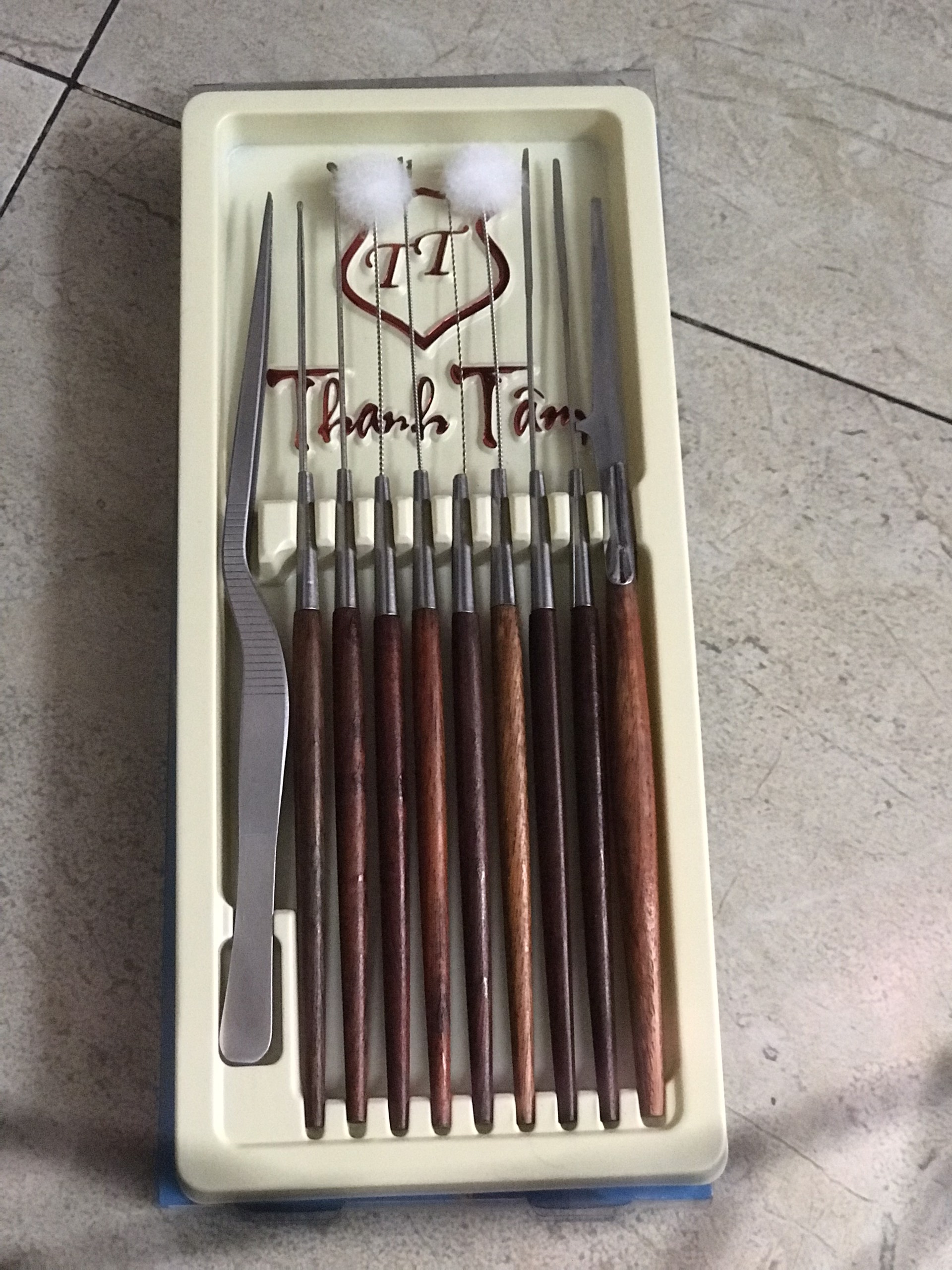 Bộ dụng cụ lấy ráy tai - móc ráy tai ( Có Hộp Gỗ Hương )