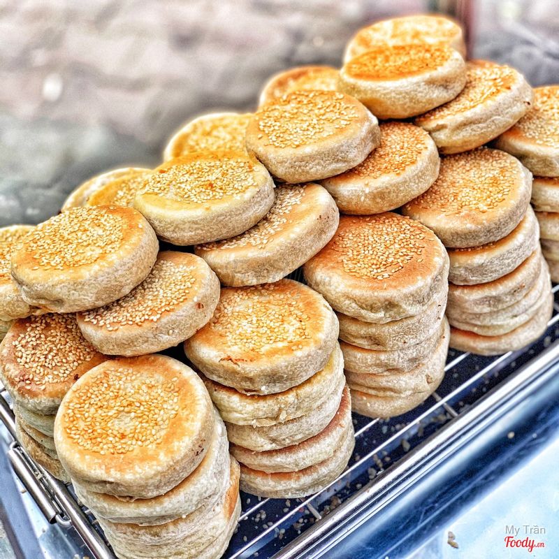 Bánh Hạt Dẻ Sapa 1 hộp 10 cái