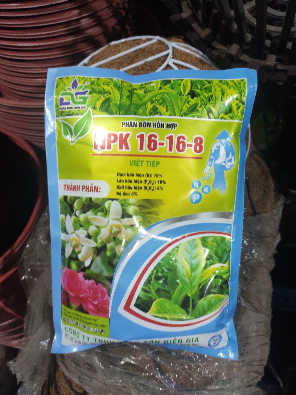 phân bón npk 16 16 8 gói 700g ( npk 16168, npk 16-16-8)